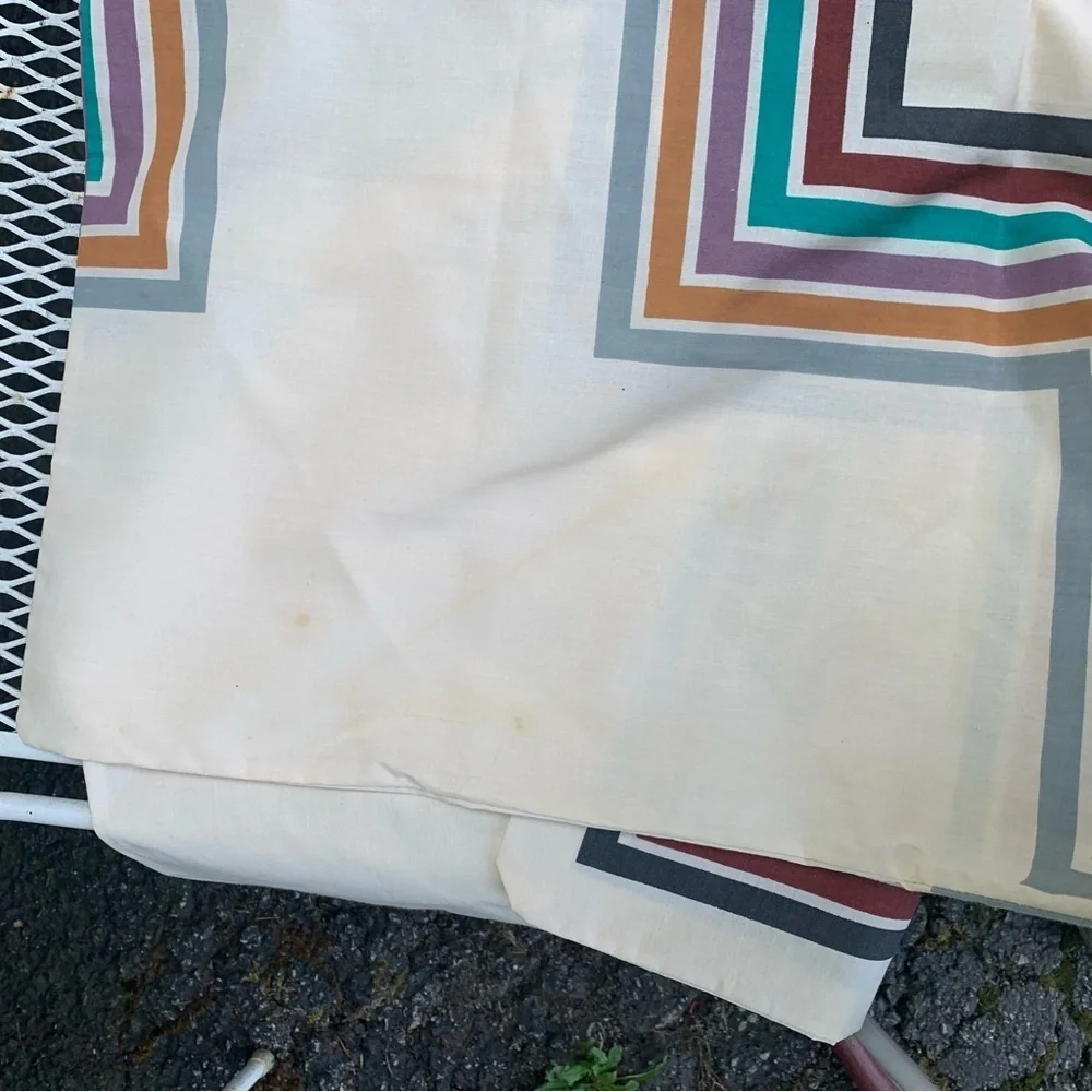 Vintage Lady Pepperell Percale Geometric Chevron Stripes Pillow Cases Set of 2